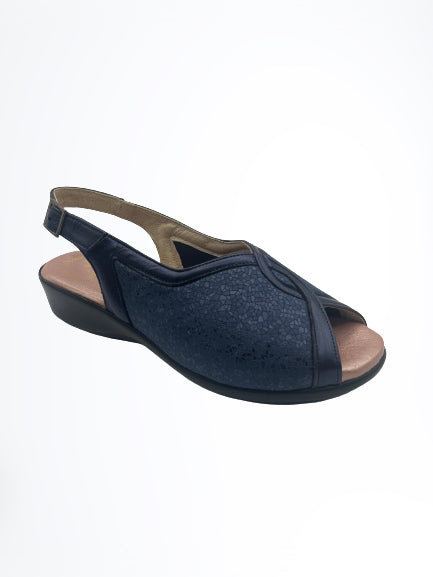 Sandalia de piel marino 496