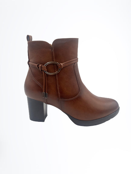 BOTIN CUERO CJ1183