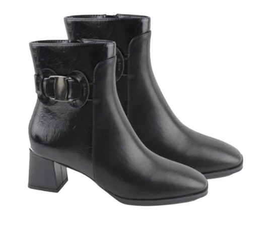 BOTIN NEGRO CON TACON ANCHO BL2584