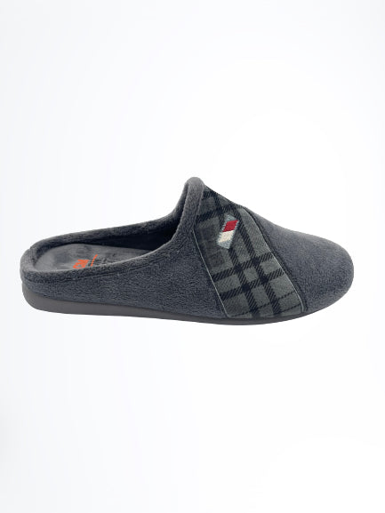 Zapatilla Casa Gris 10368